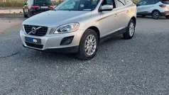 Cinza Usado 2010 Volvo XC60 Momentum SUV | € 12.993 (Preço justo)