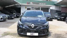 Preto Usado 2022 Renault Clio V Evolution Citadino | € 15.990 (Preço justo)