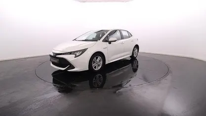 Branco Usado 2021 Toyota Corolla | € 25.450 (Preço justo)