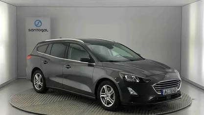 Cinzento Usado 2020 Ford Focus Business Edition Carrinha | € 16.400 (Preço justo)