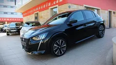 Preto Usado 2020 Peugeot e-208 GT-line Citadino | € 17.450 (Preço justo)
