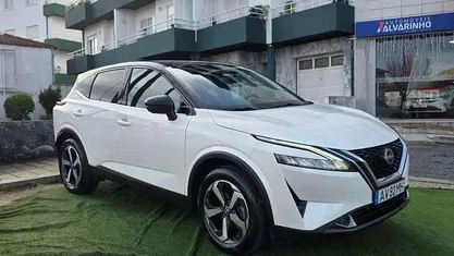 Branco Usado 2022 Nissan Qashqai N-Connecta SUV | € 26.950 (Preço justo)