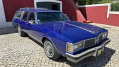 Usado 1980 Oldsmobile Custom Cruiser Carrinha | € 5.990