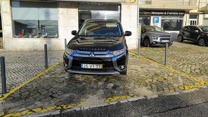 Preto Usado 2018 Mitsubishi Outlander SUV | € 21.999 (Preço justo)