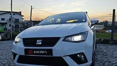 Branco Usado 2023 Seat Ibiza Style Citadino | € 14.490 (Preço justo)