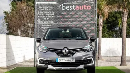 Usado 2017 Renault Captur SUV | € 12.999 (Preço justo)