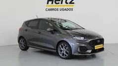 Cinzento Usado 2022 Ford Fiesta ST-Line Citadino | € 14.890 (Bom preço)