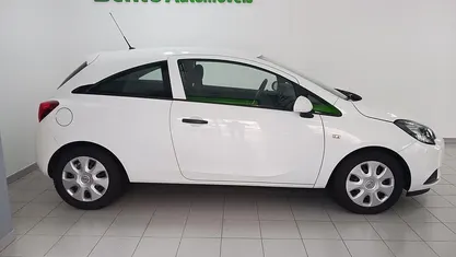 Usado Opel Corsa 75 HP (55 kW) 2018 Citadino