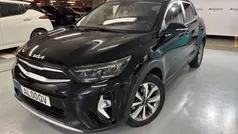Preto Usado 2021 Kia Stonic SUV | € 16.700 (Preço justo)
