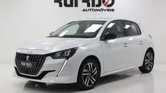 Branco Usado 2022 Peugeot 208 Allure Citadino | € 15.990 (Preço justo)