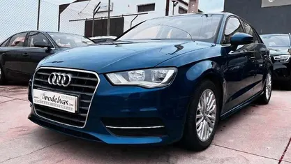 Azul Usado 2016 Audi A3 Sportback Citadino | € 18.900 (Preço justo)