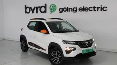 Branco Usado 2022 Dacia Spring Comfort Plus Citadino | € 11.900 (Preço justo)