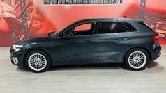 Cinzento Usado 2023 Audi A3 Sportback e-tron Sedan | € 29.500 (Preço justo)