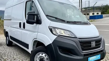 Usado Fiat Ducato 140 HP (102 kW) 2023 Branco Van