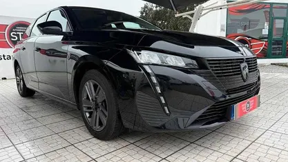 Preto Usado 2022 Peugeot 308 SW Carrinha | € 18.950 (Preço justo)