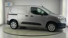 Cinzento Usado 2022 Opel Combo Monovolume | € 16.990 (Preço justo)