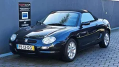 Cinzento Usado 2000 MG F Cabrios | € 7.950