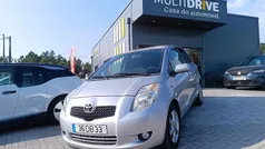 Cinzento Usado 2007 Toyota Yaris | € 6.500 (Preço justo)