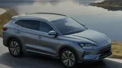 Cinzento Novo 2025 BYD Seal Sedan | € 42.900 (Preço justo)