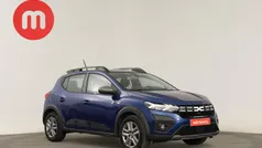Azul Usado 2023 Dacia Sandero Expression Citadino | € 16.699 (Preço justo)