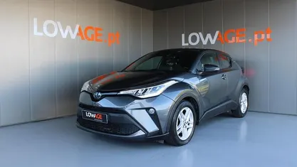 Cinzento Usado 2022 Toyota C-HR SUV | € 26.750 (Bom preço)
