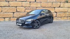 Preto Usado 2019 Mercedes B180 Style Monovolume | € 22.750 (Preço justo)