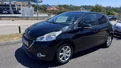 Usado 2014 Peugeot 208 Active Citadino | € 6.980 (Bom preço)