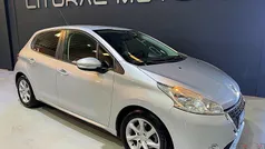 Usado 2015 Peugeot 208 Active Citadino | € 7.900 (Super Preço)
