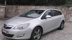 Cinzento Usado 2011 Opel Astra Sport Carrinha | € 6.950 (Preço justo)