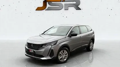 Usado Peugeot 5008 130 HP (95 kW) 2021 SUV