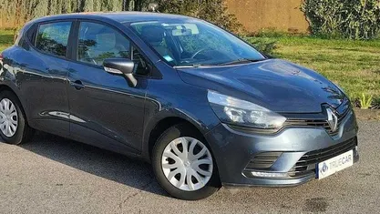 Usado Renault Clio IV 90 HP (66 kW) 2018