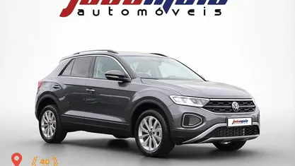 Usado VW T-Roc 150 HP (110 kW) 2025 SUV