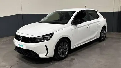 Branco Usado 2025 Opel Corsa Edition | € 16.900 (Preço justo)