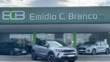 Cinzento Usado 2024 Opel Mokka SUV | € 22.490 (Preço justo)