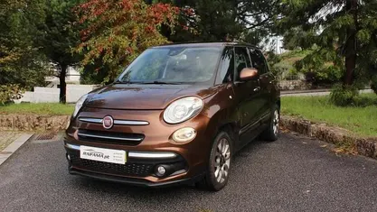 Castanho Usado 2017 Fiat 500L Lounge Monovolume | € 10.900 (Preço justo)