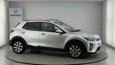 Cinzento Usado 2024 Kia Stonic SUV | € 17.490 (Preço justo)