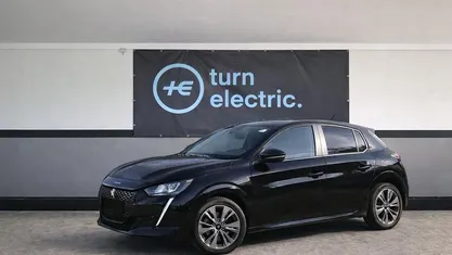 Usado 2023 Peugeot e-208 Citadino | € 18.250 (Preço justo)