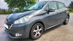 Cinzento Usado 2014 Peugeot 208 Citadino | € 6.950 (Super Preço)