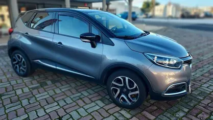 Usado 2017 Renault Captur SUV | € 12.990 (Bom preço)