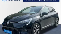 Preto Usado 2023 Renault Clio V Evolution | € 16.990 (Bom preço)