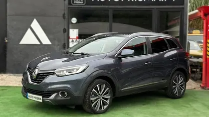 Cinza Usado 2016 Renault Kadjar Intens SUV | € 16.900 (Preço justo)
