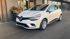 Usado 2017 Renault Clio IV | € 8.500 (Bom preço)