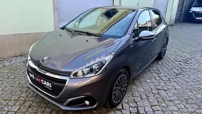 Usado 2018 Peugeot 208 Citadino | € 8.990 (Bom preço)