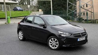 Usado Opel Corsa Business Edition 100 HP (73 kW) 2021 Preto Citadino