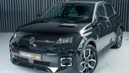 Preto Usado 2024 Renault 5 E-Tech | € 31.400 (Preço justo)