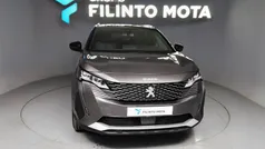 Cinzento Usado 2024 Peugeot 5008 Allure Monovolume | € 30.490 (Preço justo)