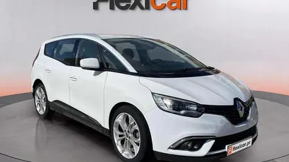 Branco Usado 2018 Renault Grand Scénic IV Monovolume | € 13.990 (Bom preço)