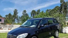 Preto Usado 2014 Skoda Fabia Active Citadino | € 7.990 (Bom preço)