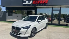 Branco Usado 2021 Peugeot 208 Allure Citadino | € 14.750 (Preço justo)
