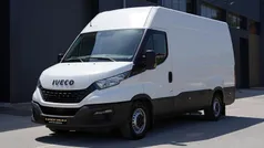 Branco Usado 2021 Iveco Daily | € 27.900 (Bom preço)